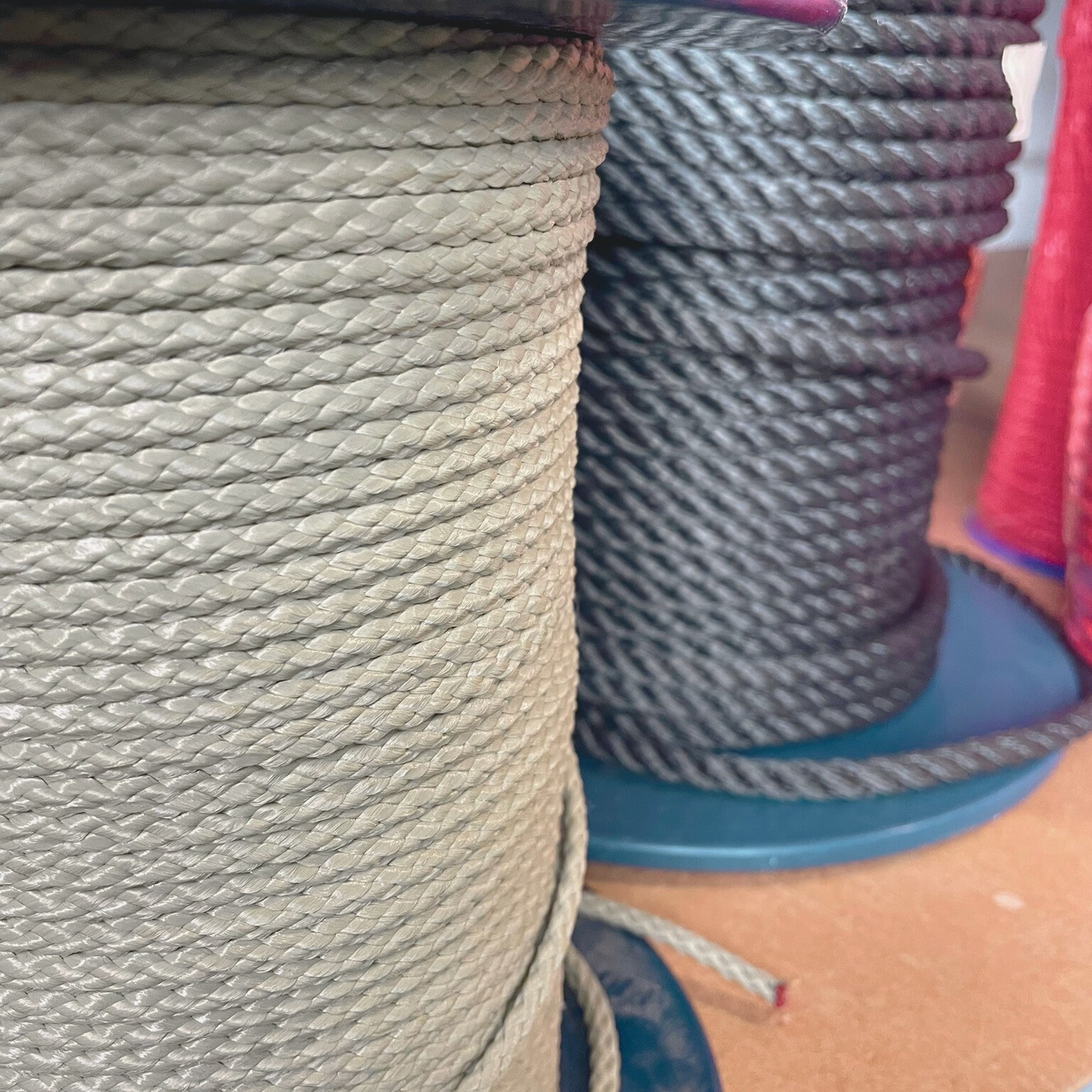 Olijfgroen bondage touw 5mm 10M - Afbeelding 2